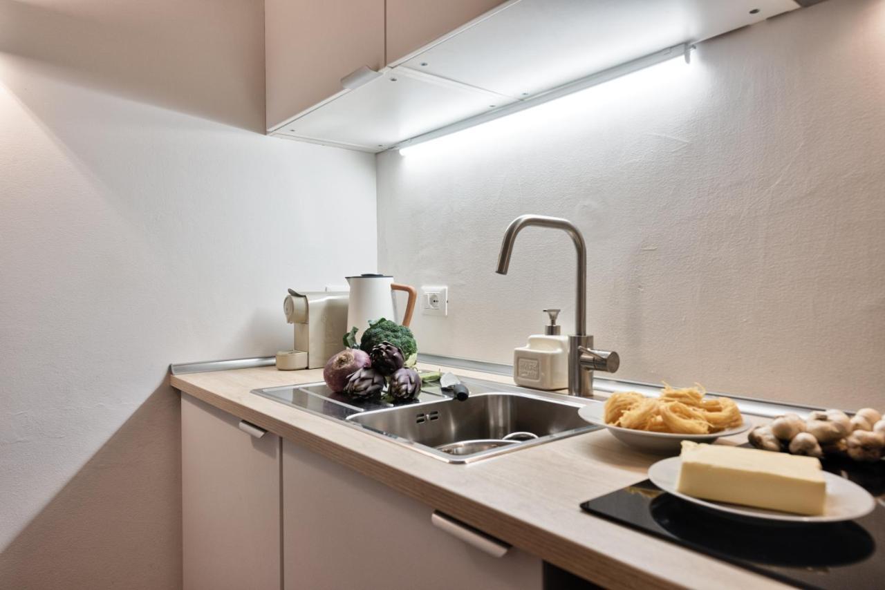 Corte Des Ambrois By Apartments To Art Turin Ngoại thất bức ảnh