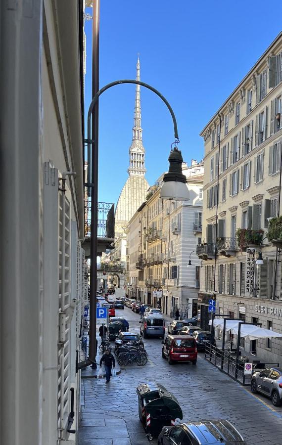 Corte Des Ambrois By Apartments To Art Turin Ngoại thất bức ảnh